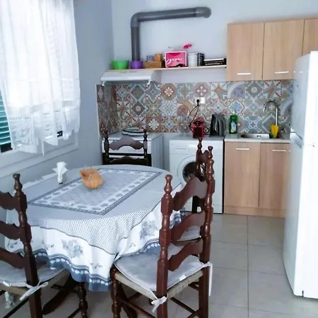 Апартаменты Vassia's *
