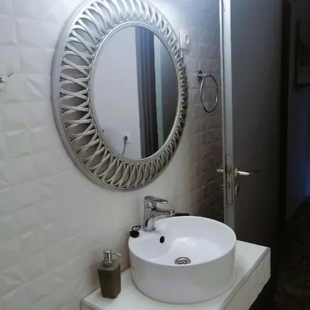 Apartment Vassia's *