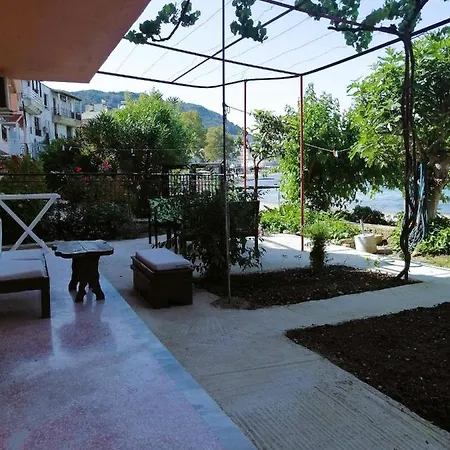Apartment Vassia's